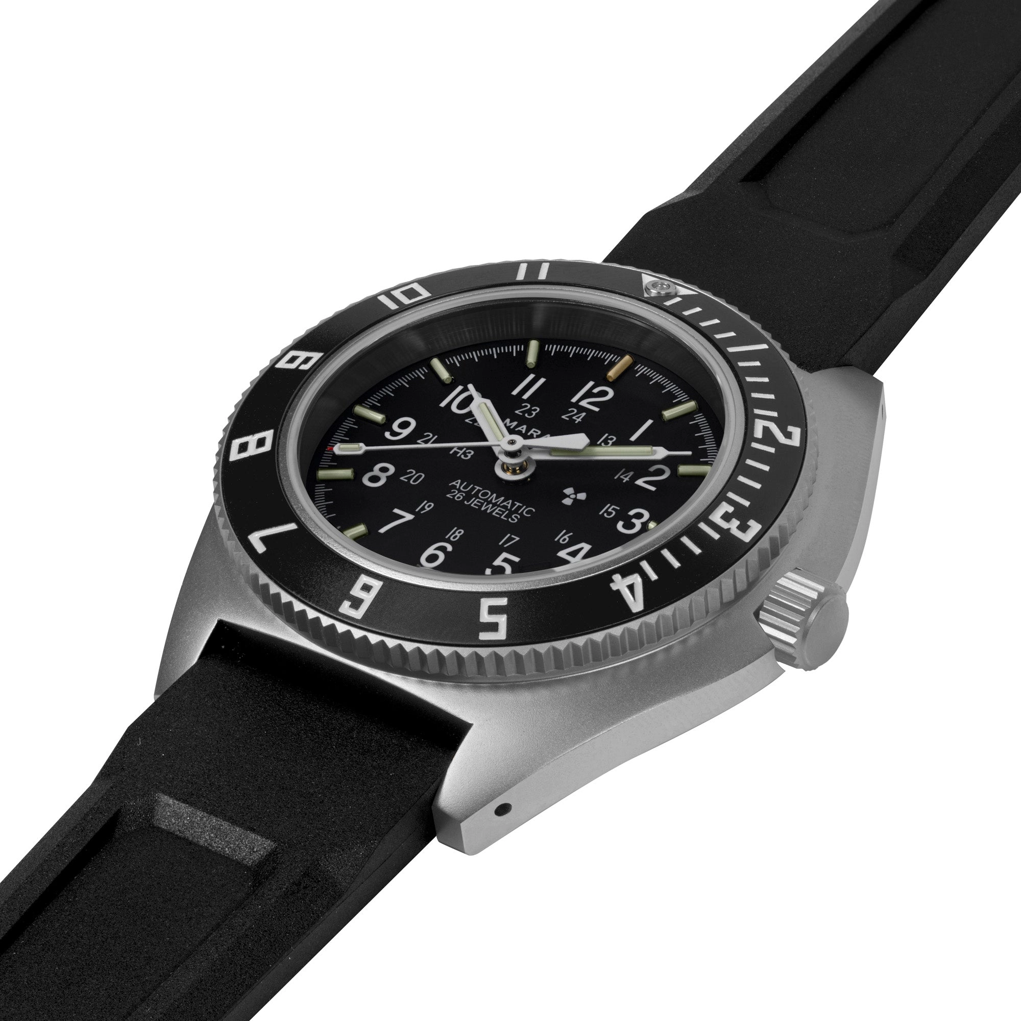 41mm Steel Navigator w/ Date Automatic (SSNAV-D AUTO) on Black 3-Piece Rubber Strap Kit