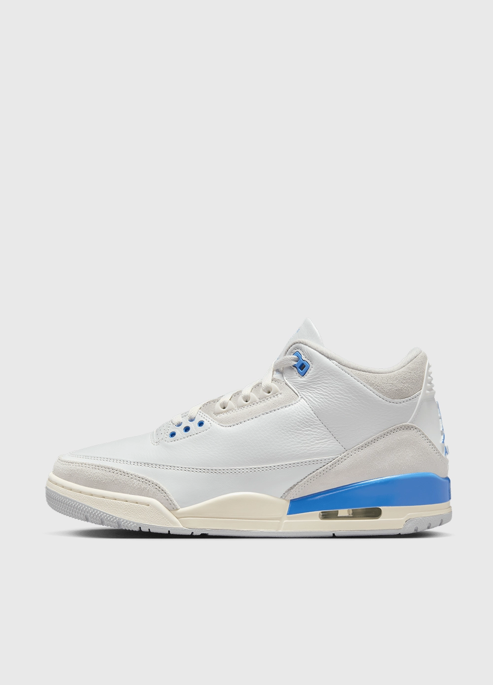 Air Jordan 3 'Lucky Shorts' Sneakers