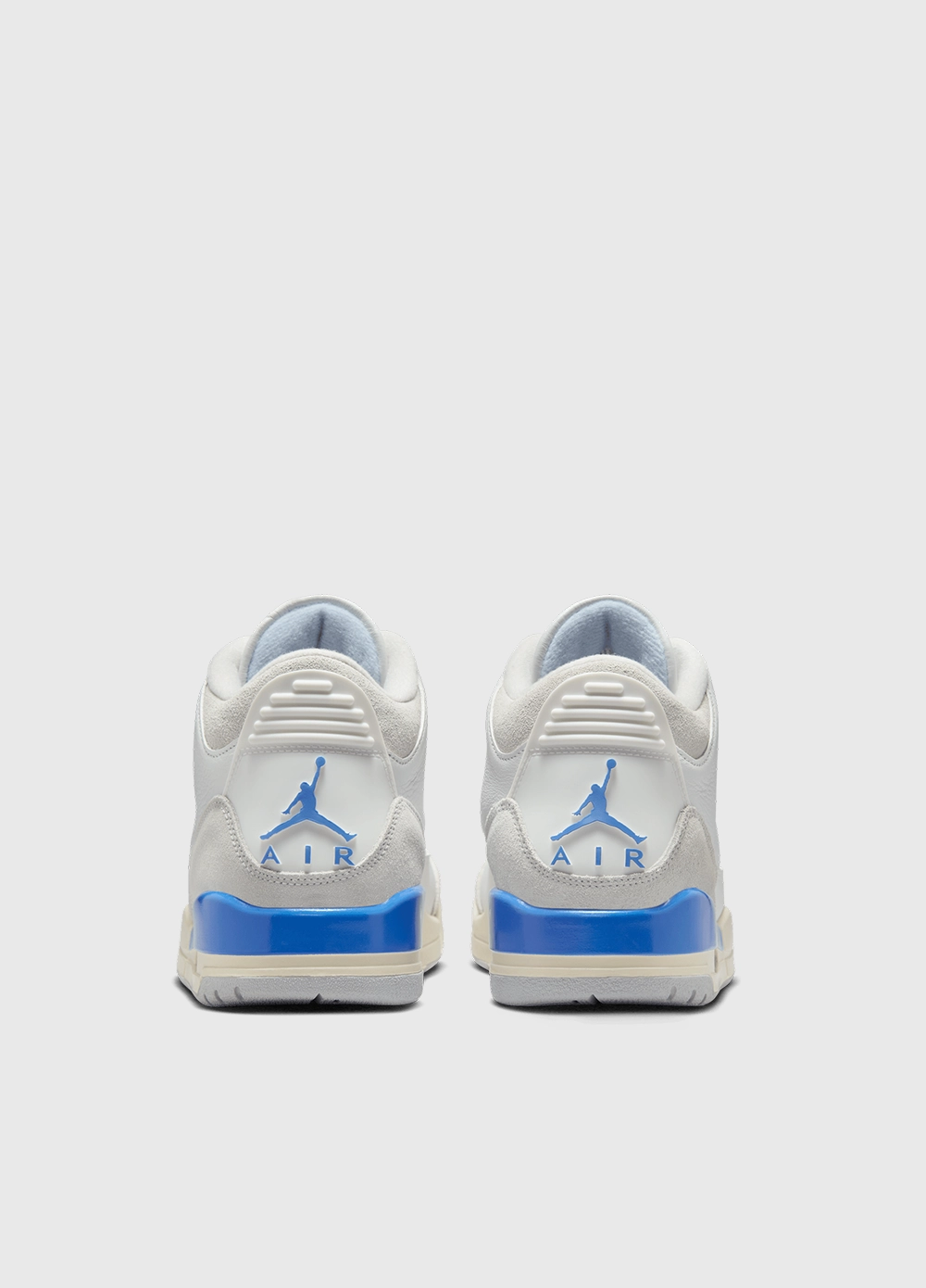 Air Jordan 3 'Lucky Shorts' Sneakers