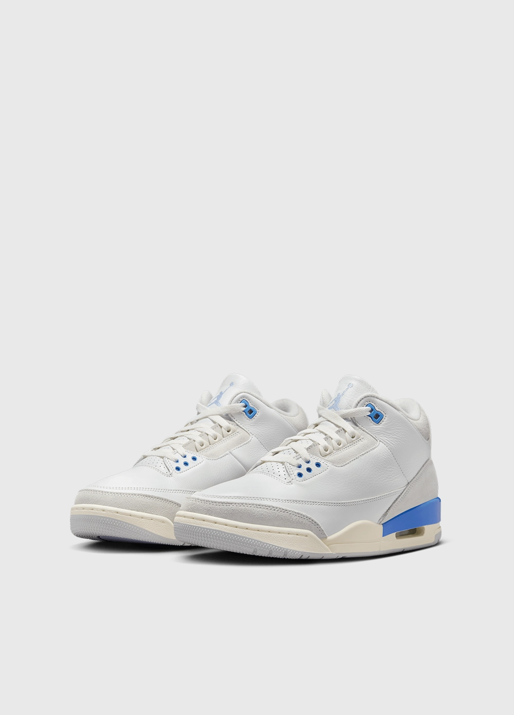 Air Jordan 3 'Lucky Shorts' Sneakers