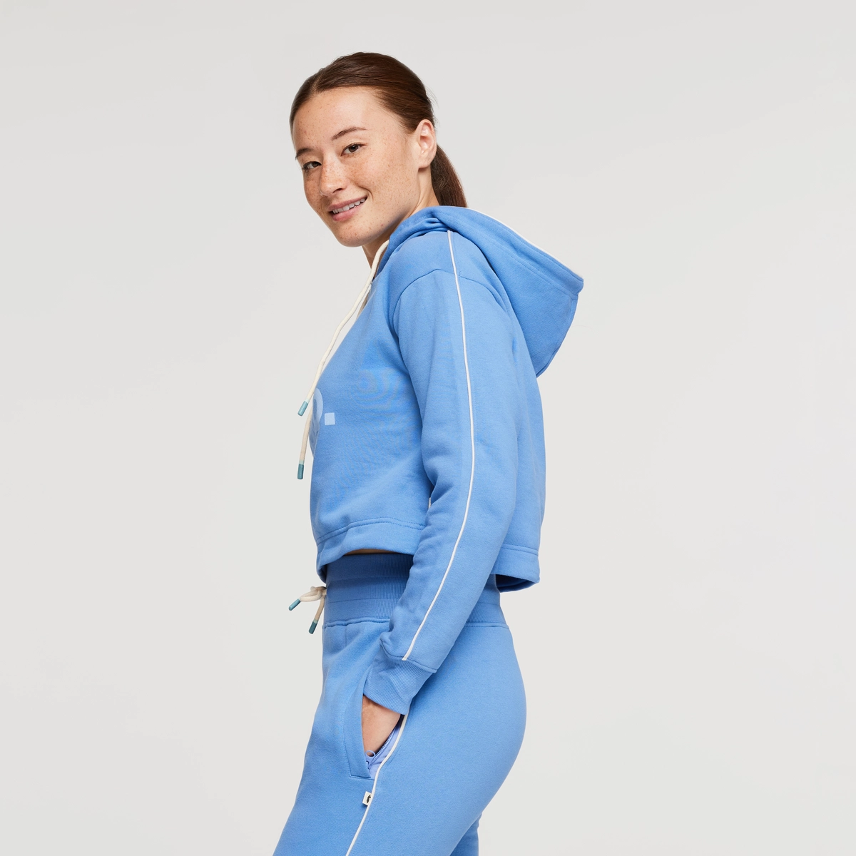Do Good Crop Sweatshirt - Women's