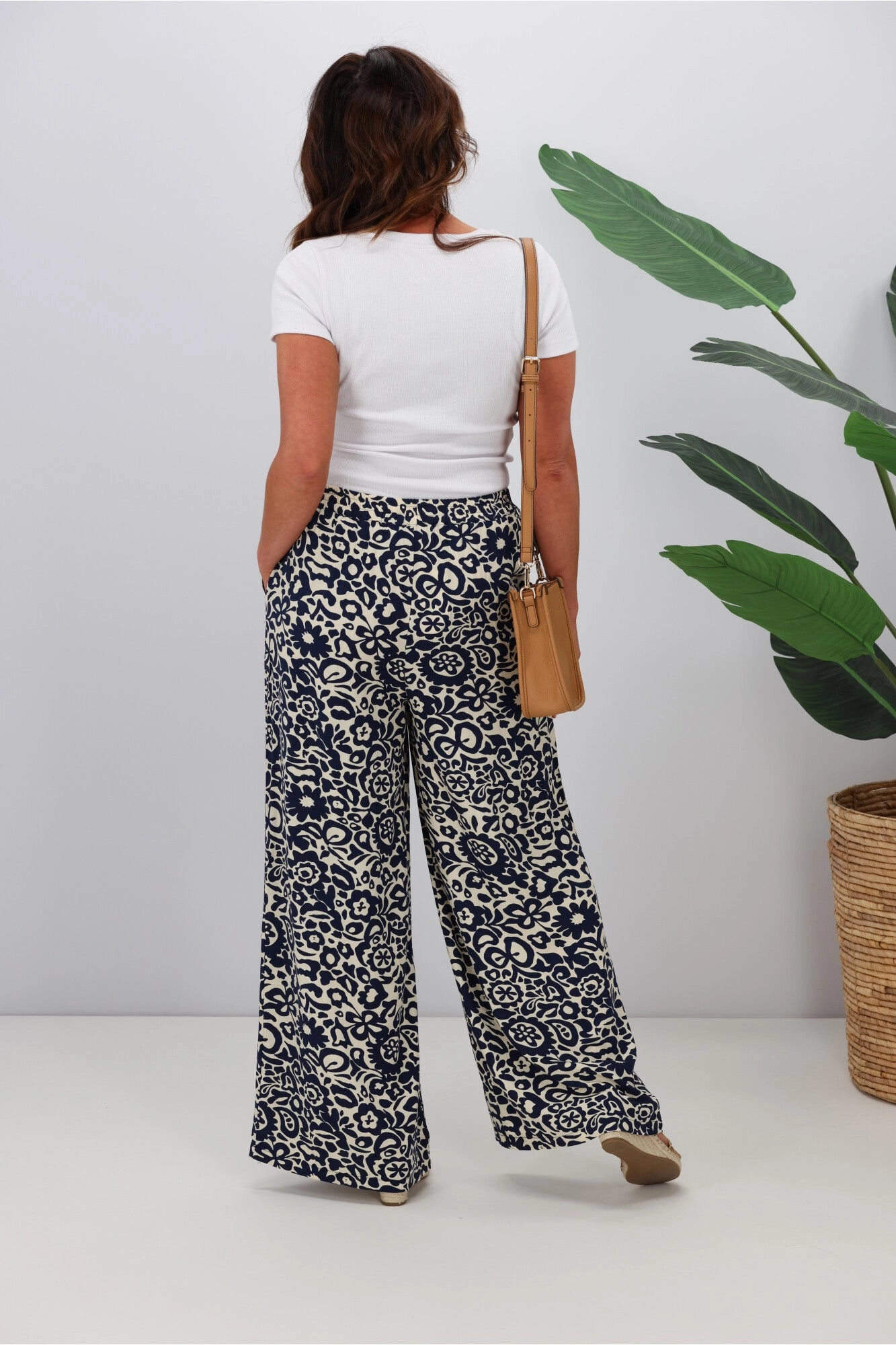 Fria Leigh Wide Leg Pant Monochrome Print