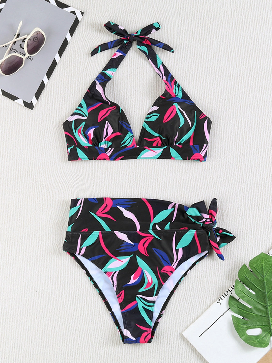 Multi-Color Printed Tie-Strap Sexy Halter Neck Split Bikini