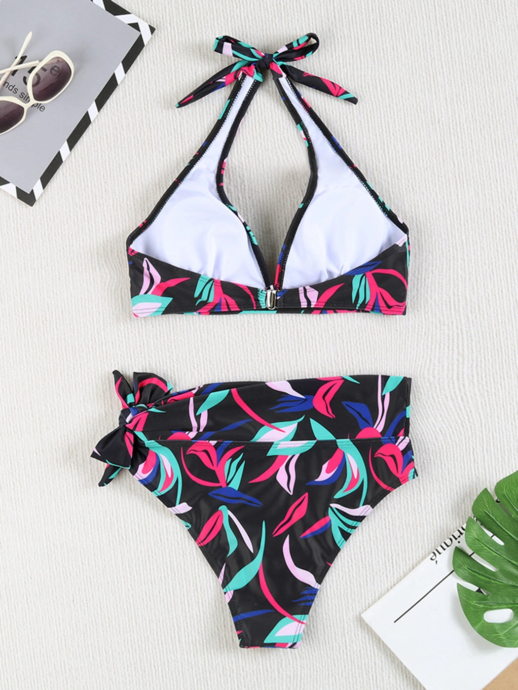 Multi-Color Printed Tie-Strap Sexy Halter Neck Split Bikini