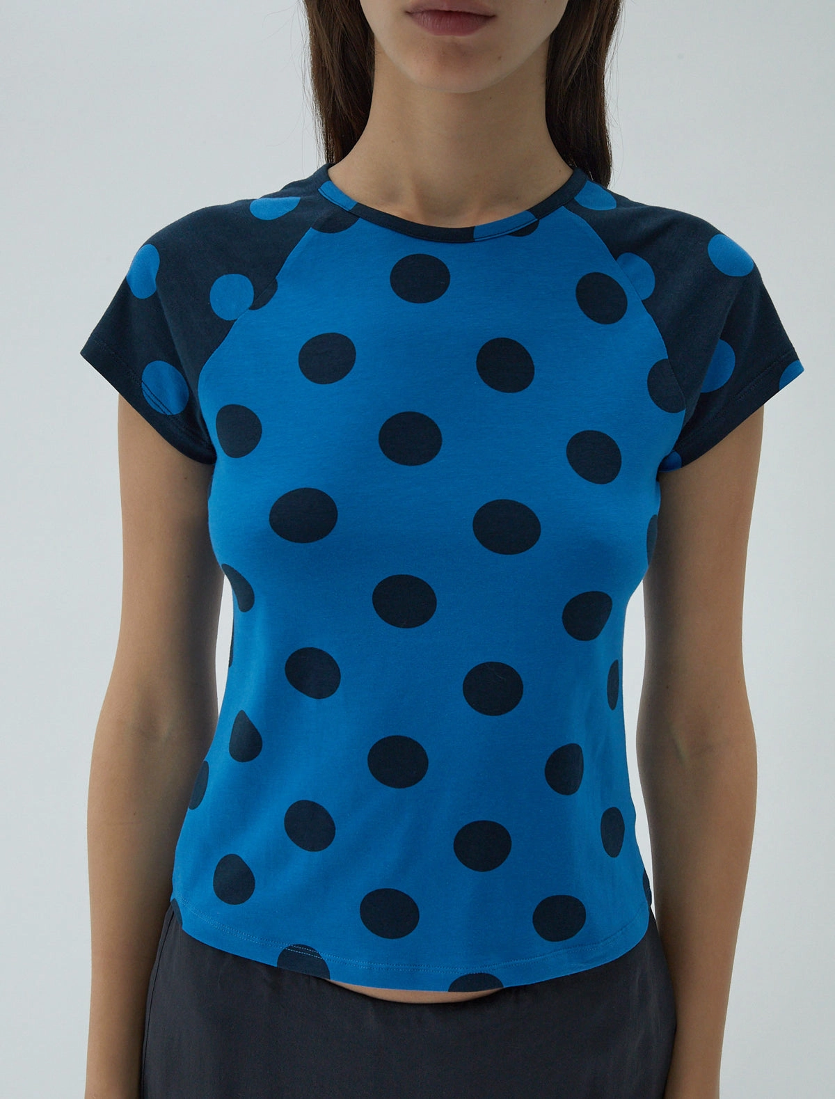 no 2464 / Nadine