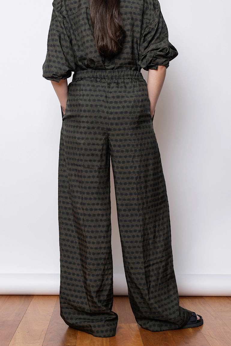 Pisha Pants - Buzz Wire