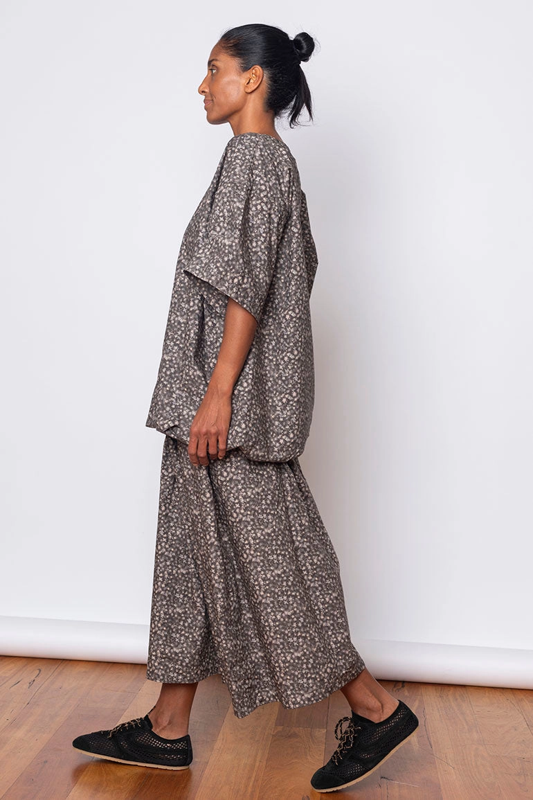 Skye Skirt Floral - Charcoal