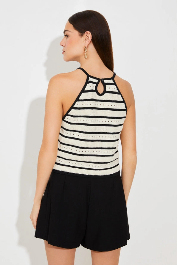 Su6367 Black Wrap Skort