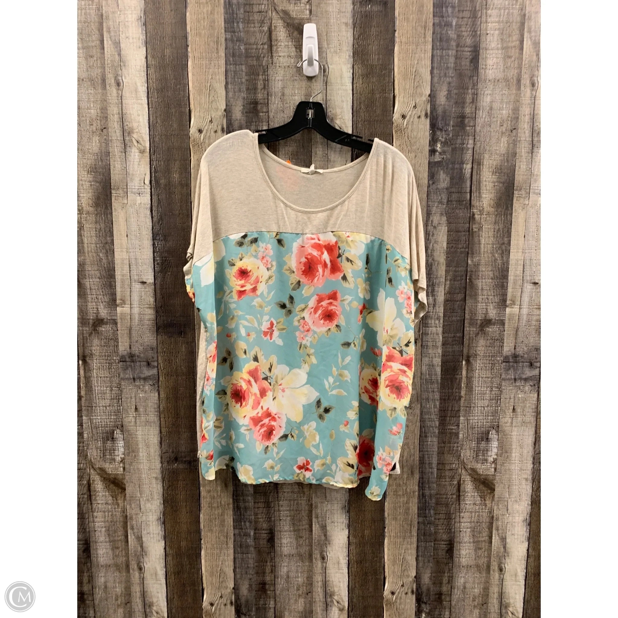 Top Short Sleeve By Maurices In Multi-colored, Size: 3x