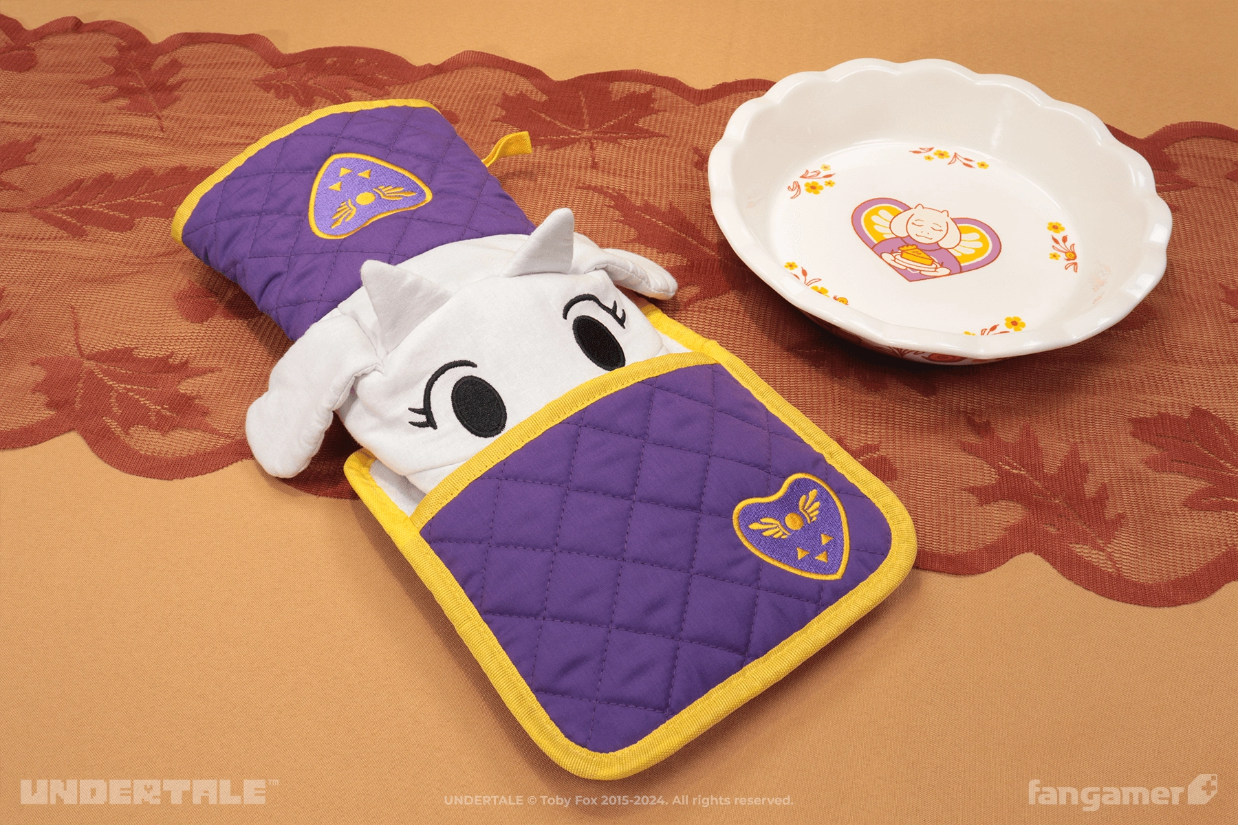 Toriel's Kitchen Oven Mitt & Potholder Set