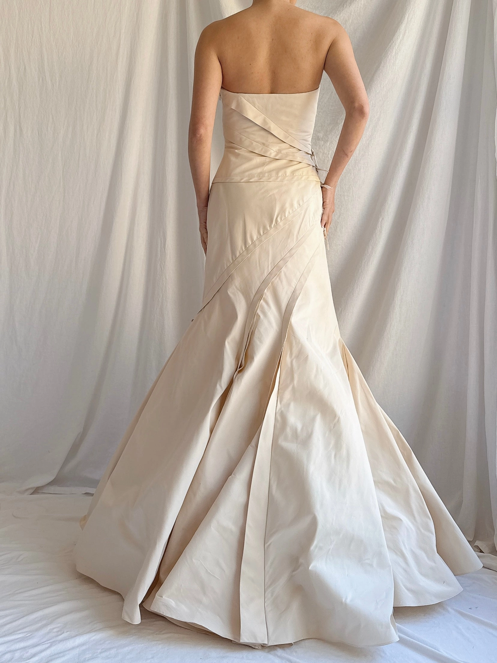 Vintage Vera Wang Champagne Silk/Cotton Gown - XS/4