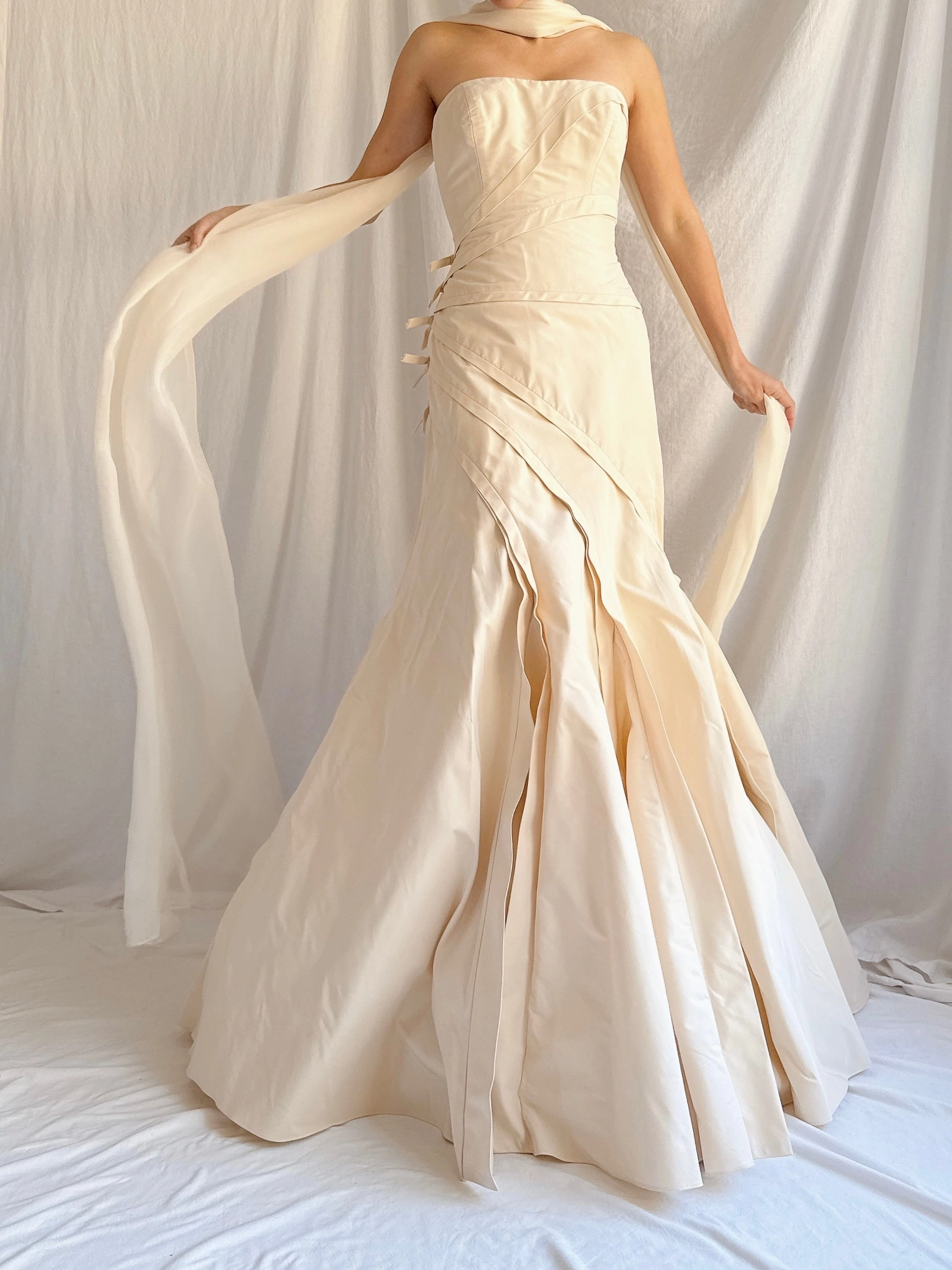 Vintage Vera Wang Champagne Silk/Cotton Gown - XS/4