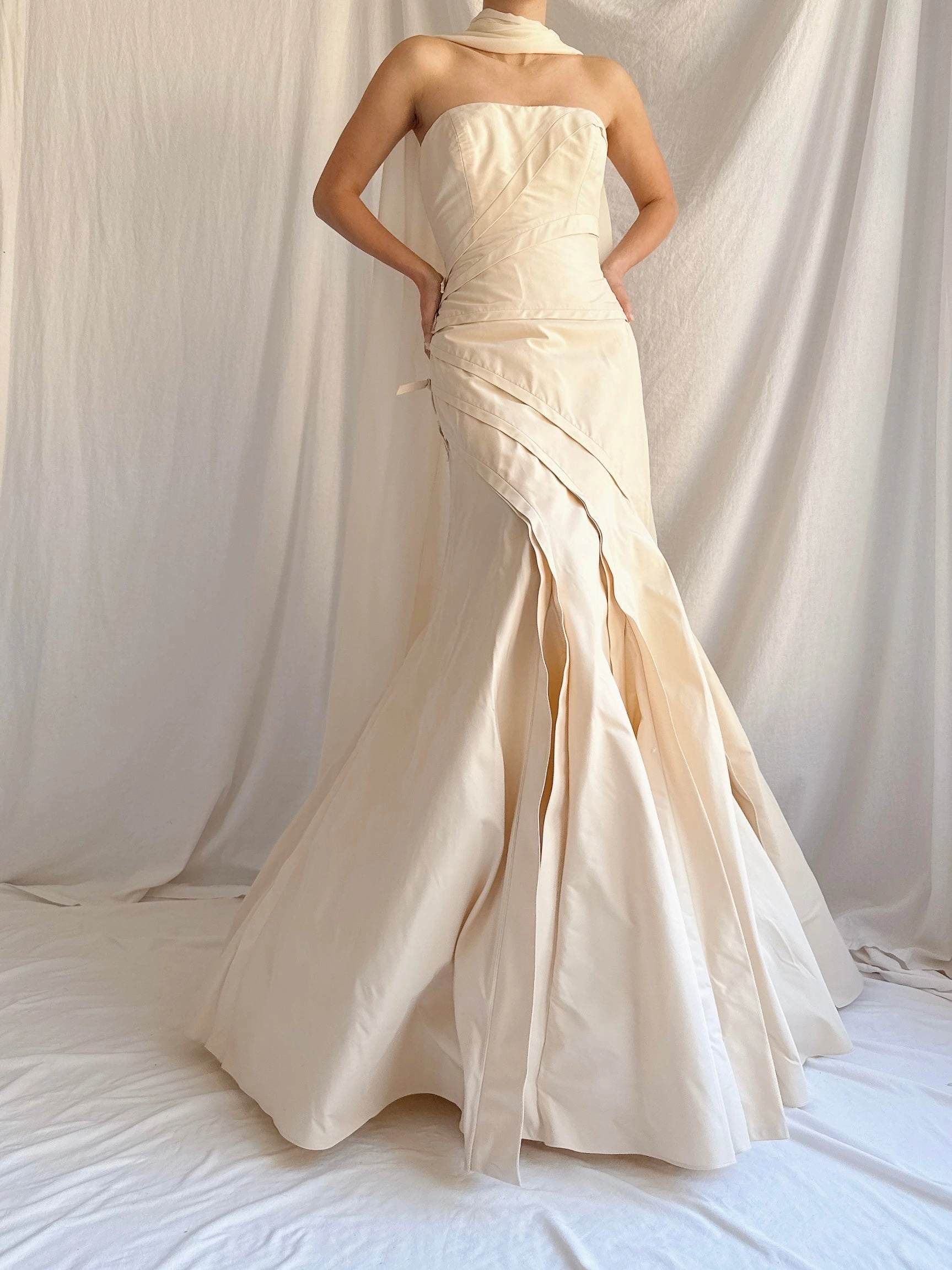Vintage Vera Wang Champagne Silk/Cotton Gown - XS/4