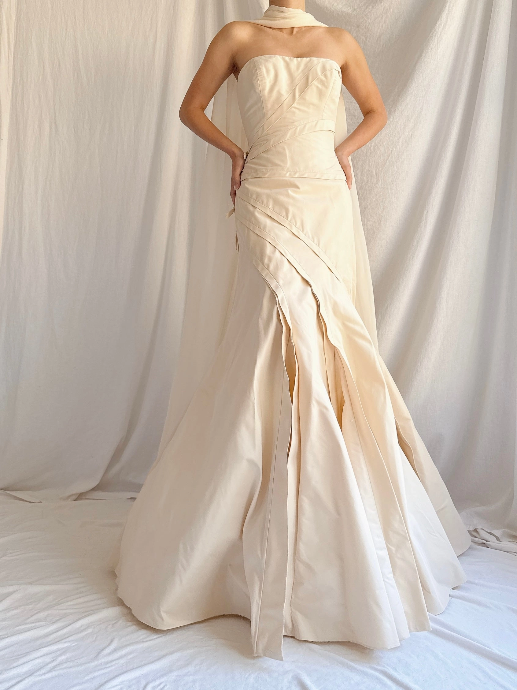 Vintage Vera Wang Champagne Silk/Cotton Gown - XS/4